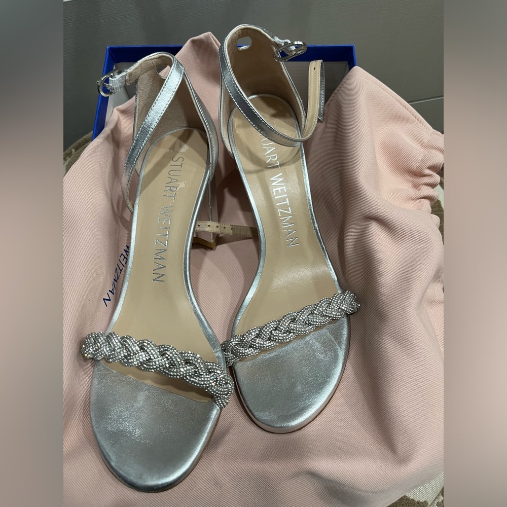 Stuart Weitzman Nearlynude Highshine Sandal